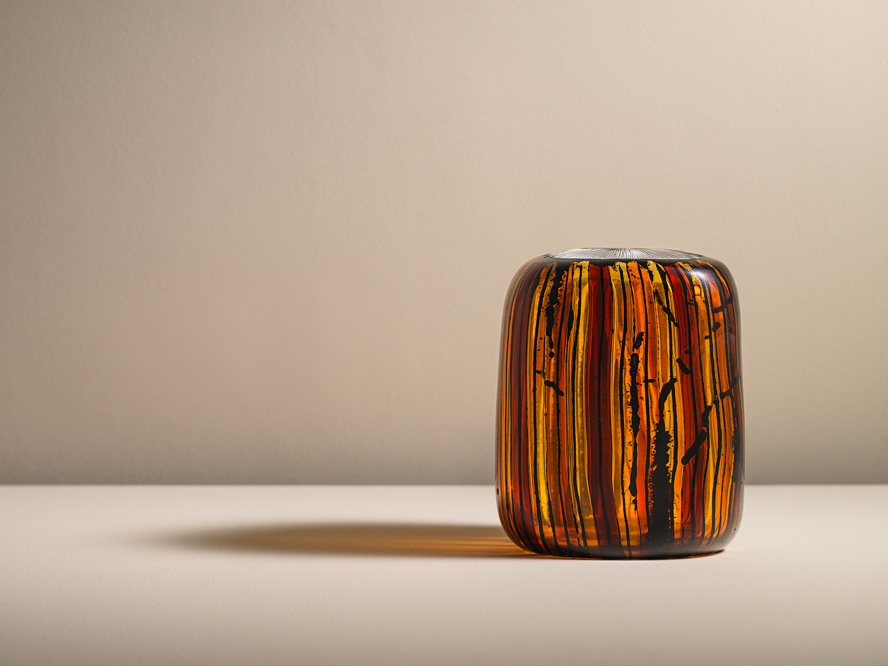 2_MICHELACATTAI_artglass_collectibledesign_interni_green_luxurydesign_madeinitaly_ Cortecce - Michela Cattai loves glass, and she makes ample use of it